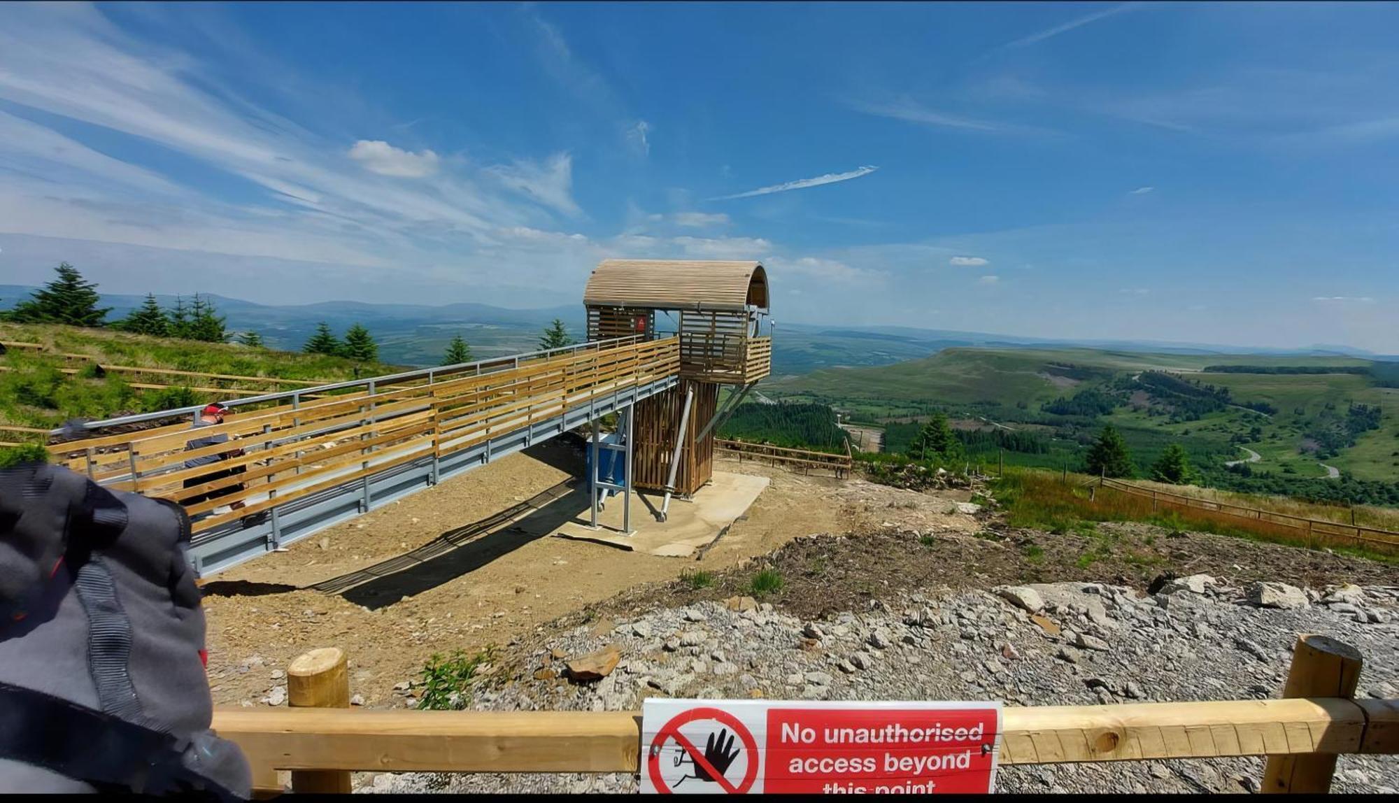 The View Spacious Apartment In Afan Forest Bike Park By Staystaycations Порт Толбът Екстериор снимка