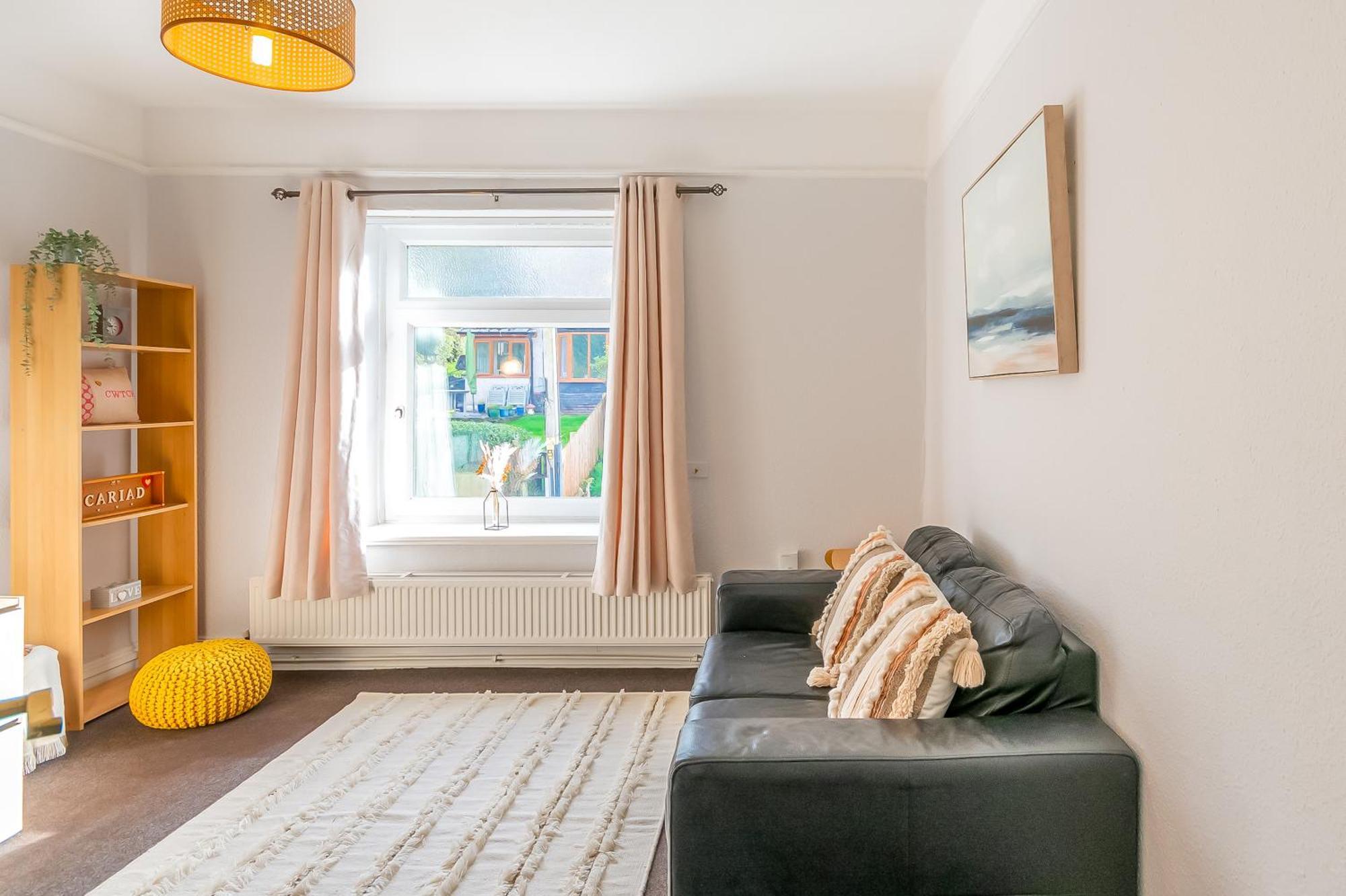 The View Spacious Apartment In Afan Forest Bike Park By Staystaycations Порт Толбът Екстериор снимка