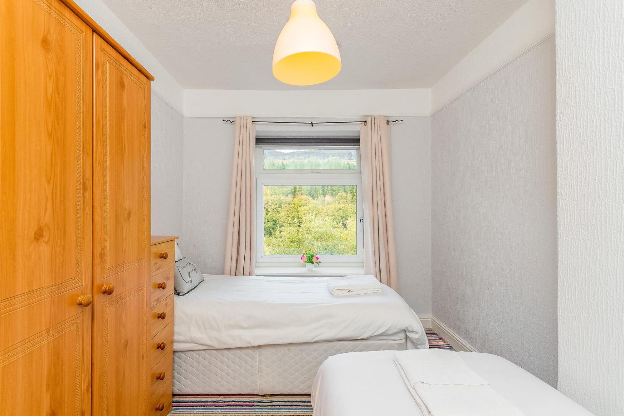 The View Spacious Apartment In Afan Forest Bike Park By Staystaycations Порт Толбът Екстериор снимка