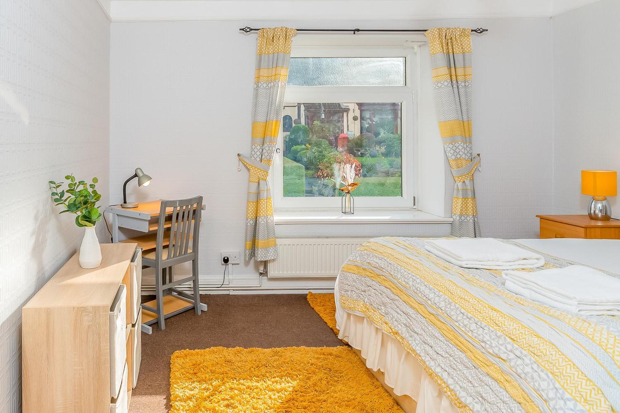 The View Spacious Apartment In Afan Forest Bike Park By Staystaycations Порт Толбът Екстериор снимка
